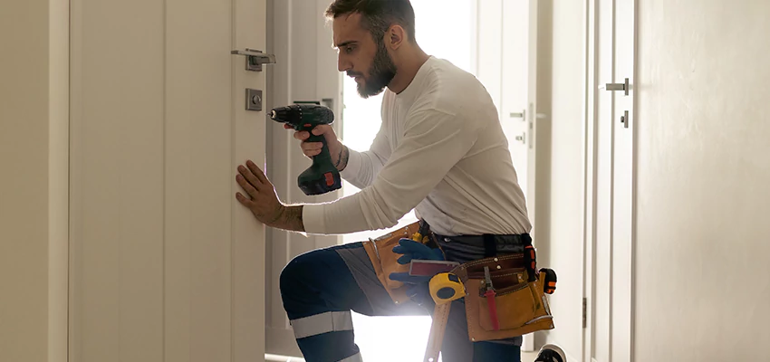 Mailbox Lock Installation Expert in Westmont, California
