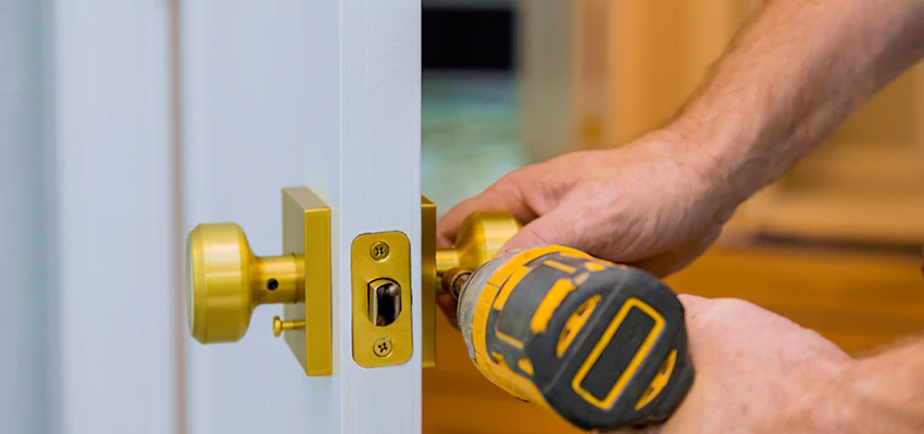Local Locksmith For Key Fob Replacement in Westmont, California